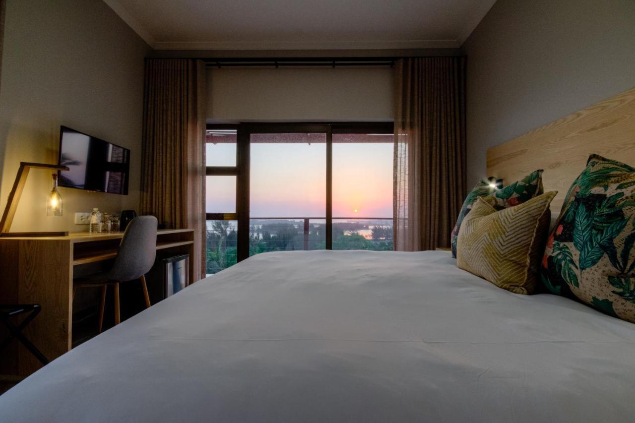 The Ridge Guesthouse ริชาร์ดสเบย์ ภายนอก รูปภาพ