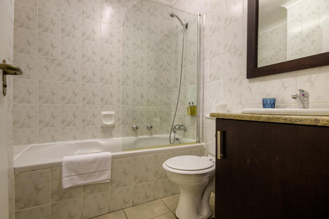 The Ridge Guesthouse ริชาร์ดสเบย์ ภายนอก รูปภาพ