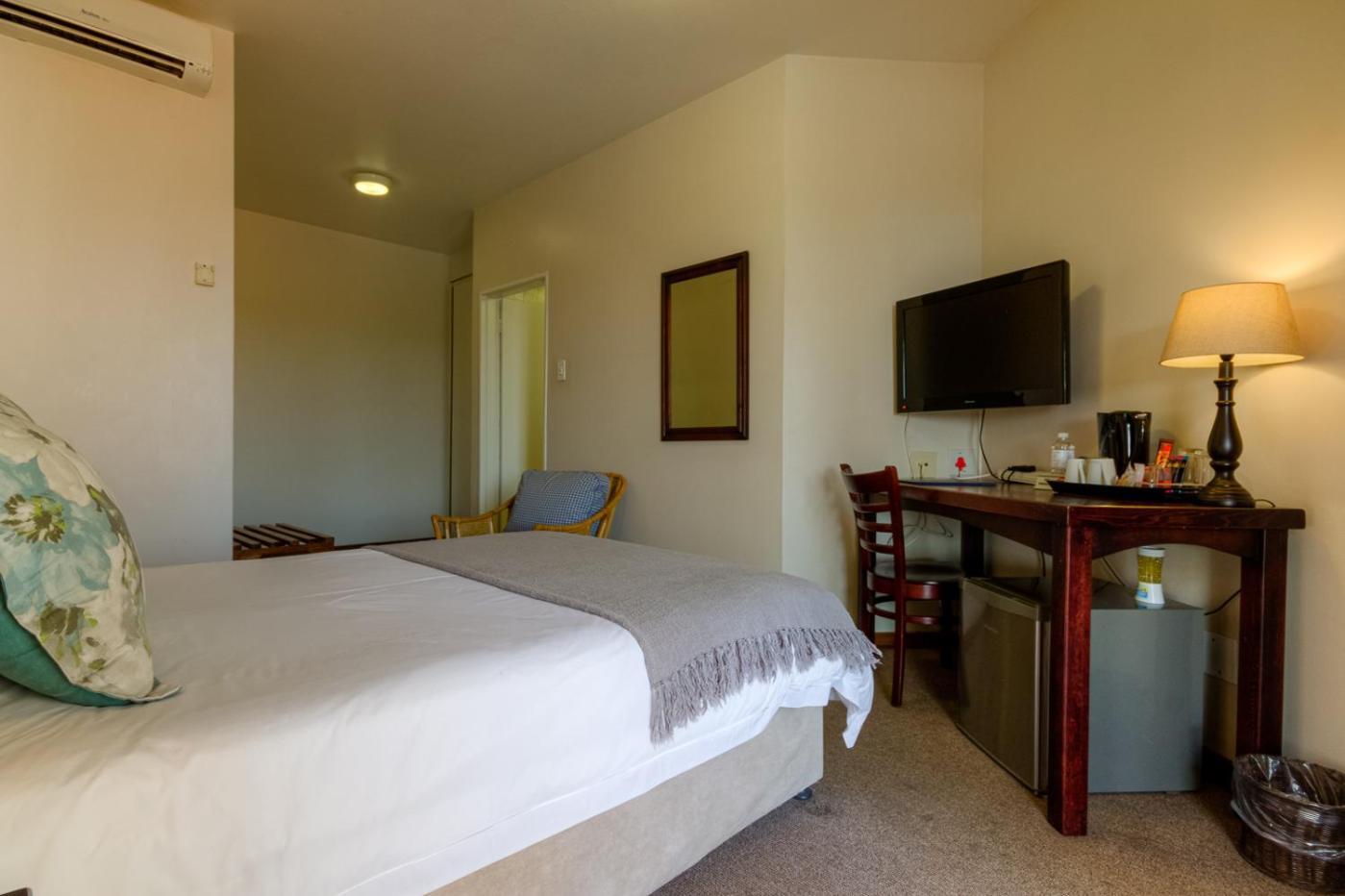 The Ridge Guesthouse ริชาร์ดสเบย์ ภายนอก รูปภาพ